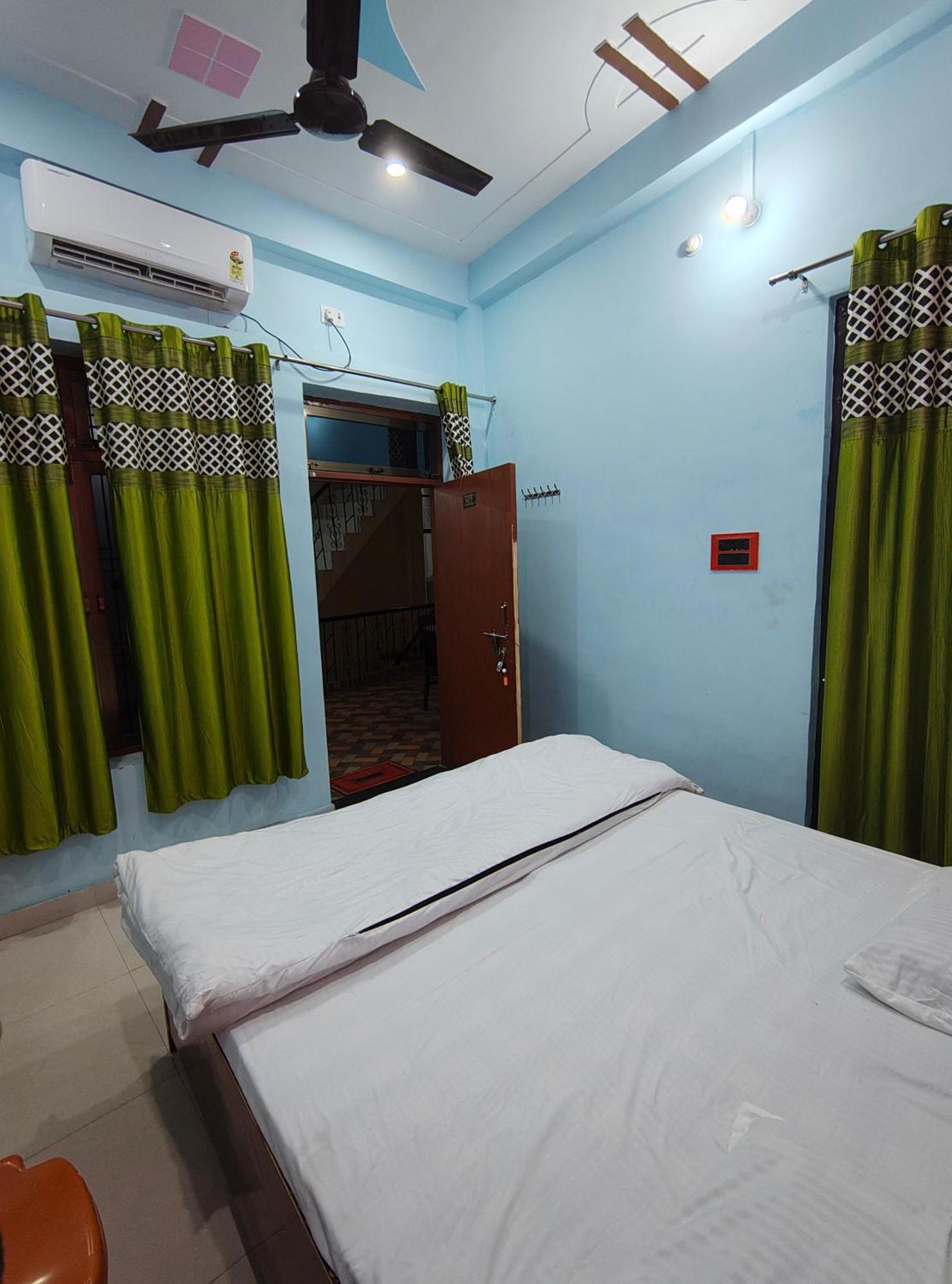 Harsh Home Stay Ayodhya エクステリア 写真